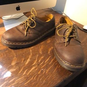 Dr. Martens oxford shoes